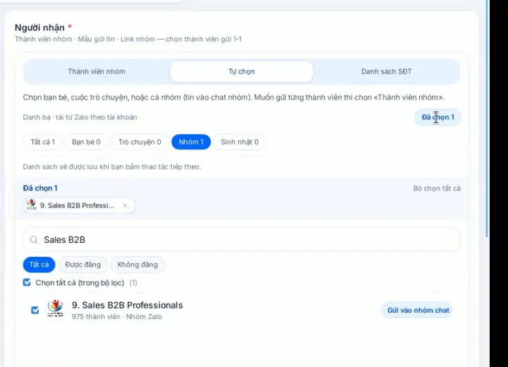 Tab Tự chọn trong mục Người nhận với chip Nhóm, ô Tìm nhóm và nhóm đã tick