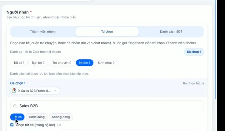 Tab Tự chọn trong mục Người nhận của Tạo lịch mới với chip Nhóm và nhóm đã tick